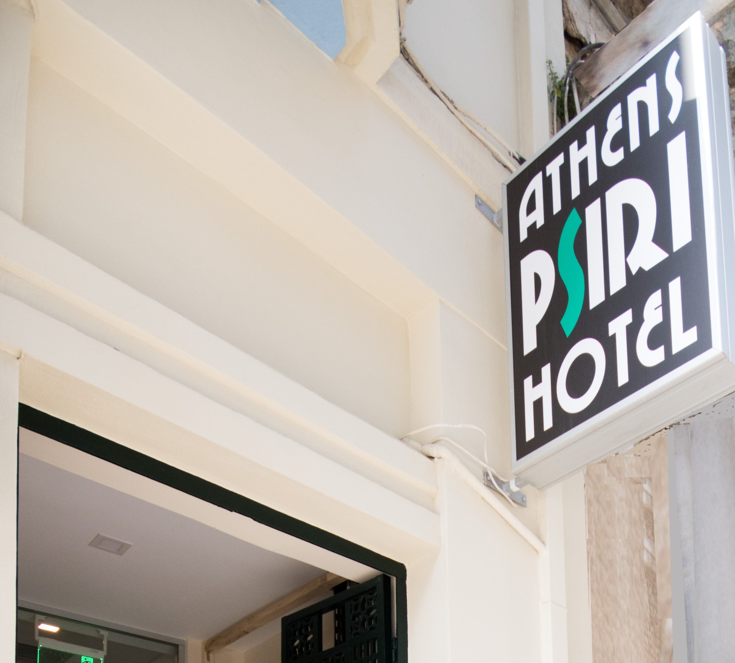 athens-psiri-hotel-entrance-sign