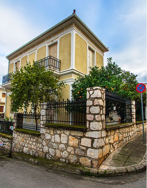 Palia-katoikia-traditional-house